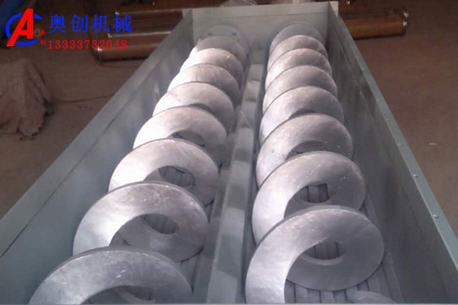 水洗高嶺土傳輸無(wú)軸螺旋輸送機(jī)的使用及應(yīng)用效果 水洗高嶺土傳輸無(wú)軸螺旋輸送機(jī)的使用及應(yīng)用效果